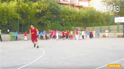 广场舞爱从草原来_广场舞爱你一百岁_广场舞爱在羊茸山水间