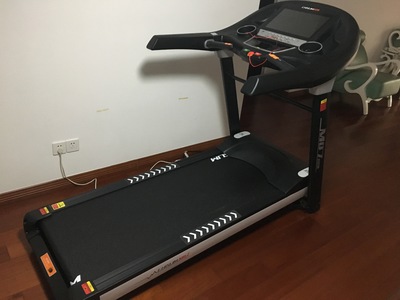 网购如何选跑步机_网上买什么牌子跑步机好?_跑步机网上买好还是实体店买好