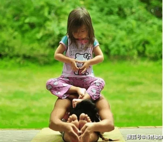 云开·全站APP登录入口 亲子瑜伽,都有哪些好处，需要注意什么?