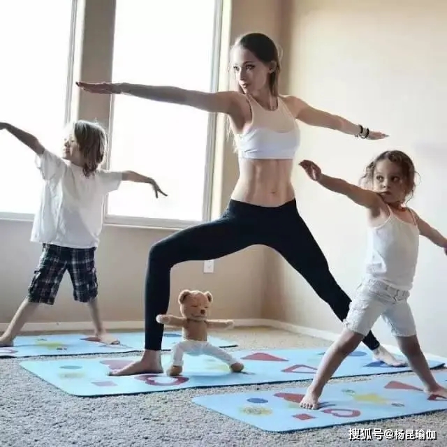 瑜伽锻炼注意事项_瑜伽事项健身注意哪些_瑜伽健身注意事项