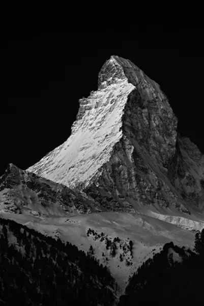 pg电子赏金试玩app 世界十大最危险的山峰，一座竟从未被征服过！