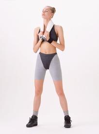 手套太紧会怎么样_健身手套紧的好处_健身手套紧点好还是松点好