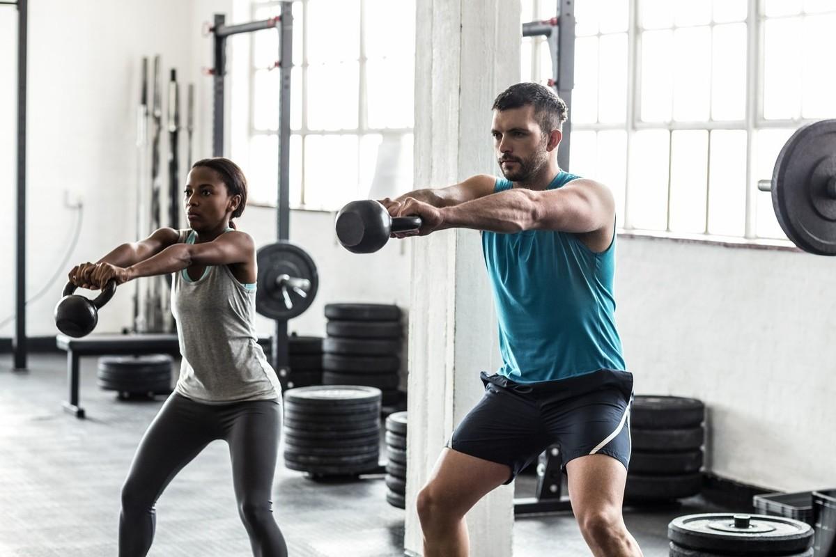 健身只练上半身的后果_健身上半身肌肉图_健身上半身