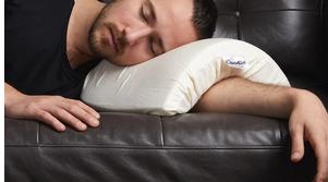 左侧睡觉能感觉到心跳_睡姿对器官影响_最佳睡姿选择