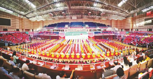 pg棋牌 佳木斯快乐舞步编创十周年邀请赛，16个省（市）86支代表队参加