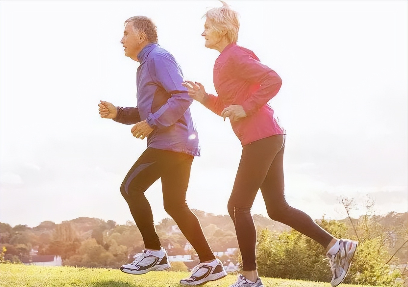 科学慢跑时长_跑步时心率过快好吗?_慢跑黄金时长