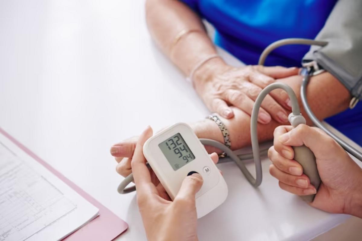 跑步时心率过快好吗?_晨跑健康益处_中年人晨跑好处