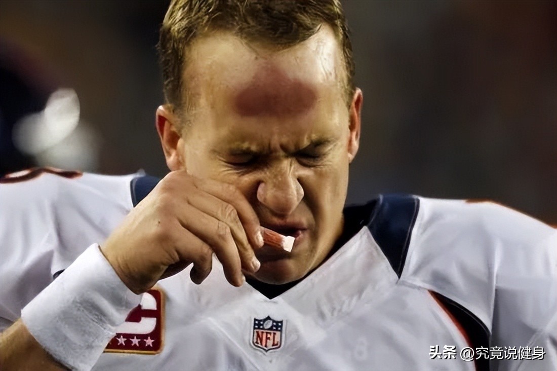 健身护腕有什么用_健身补剂外用护具_护腕护肘护膝腰带深蹲鞋硬拉护掌