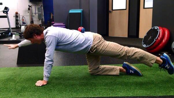 免费健身方法_健身护腕有什么用_开始健身没钱怎么做