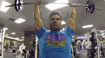 复合动作健身教程_健身房做什么运动练马甲线_新手健身房器械训练