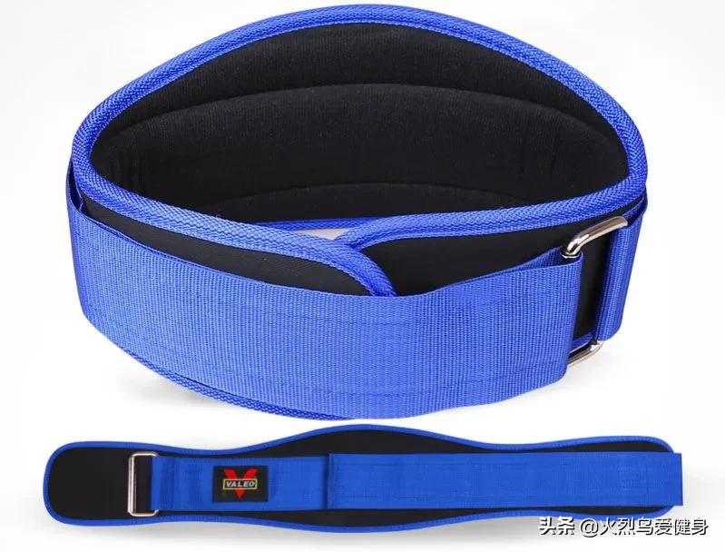 健身手套_健身手套大小怎么选_健身手套小还是大点好