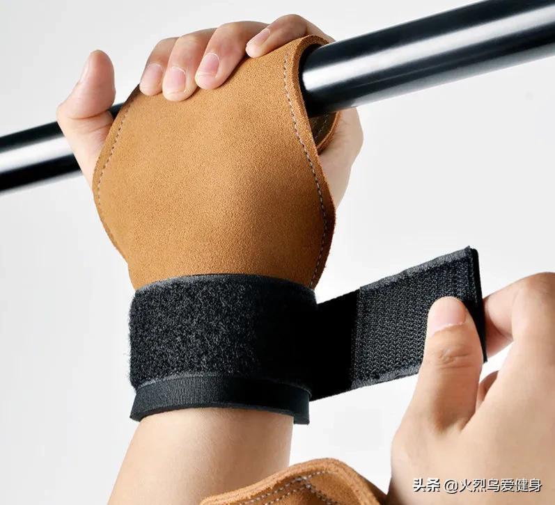 健身手套小还是大点好_健身手套大小怎么选_健身手套