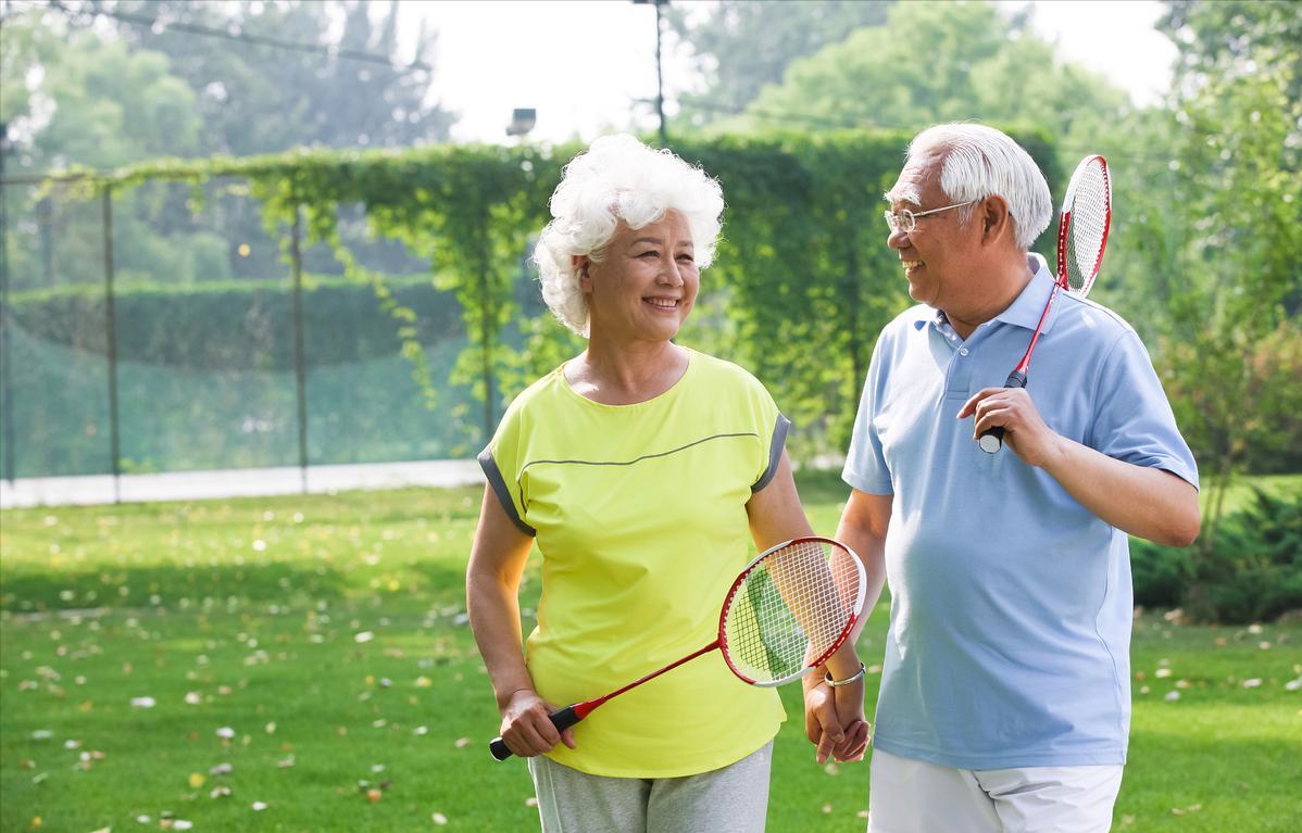 跑步时心率过快好吗?_适量跑步健康益处_跑步过量危害