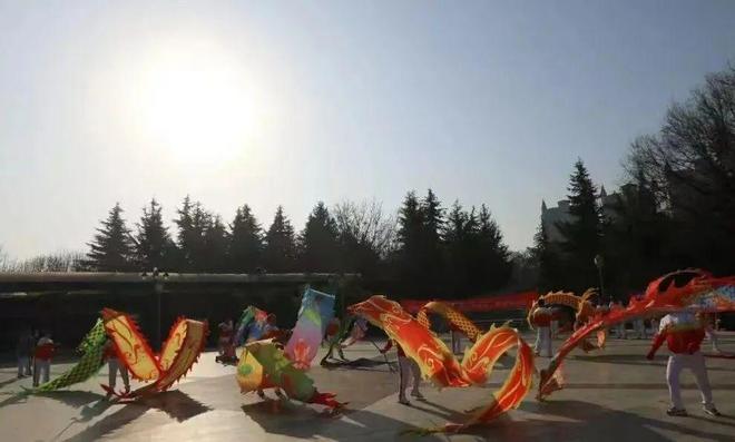 临渭区全民健身大拜年活动_大众广场舞活力健身操_广场舞健身操临渭区
