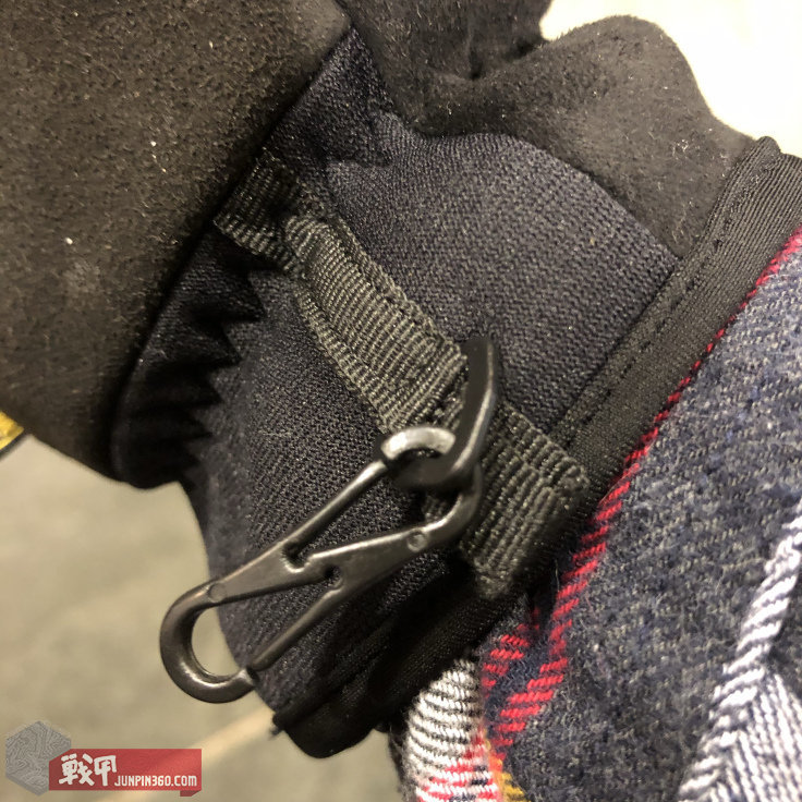 Fast-Fit绝缘版手套评测_健身手套尺寸_战术手套测评