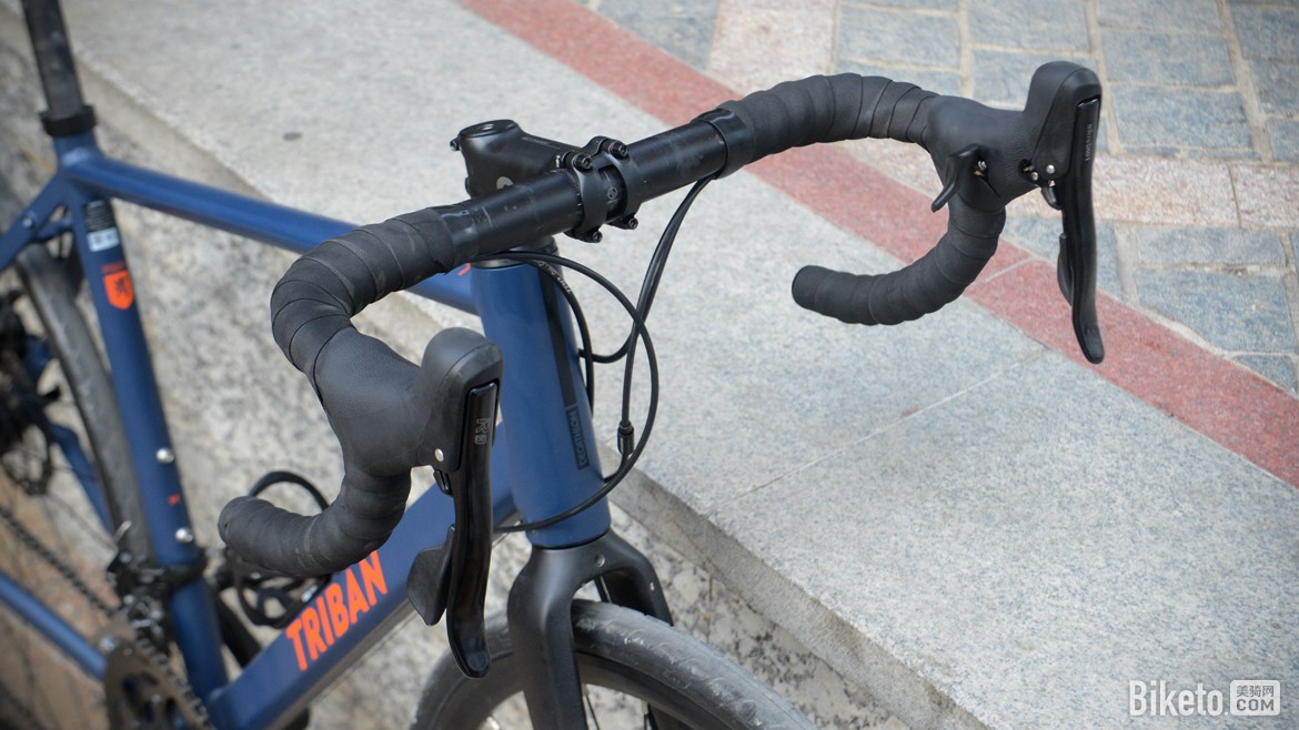 价格_迪卡侬Triban RC120 Disc碟刹公路整车 评价_迪卡侬健身自行车