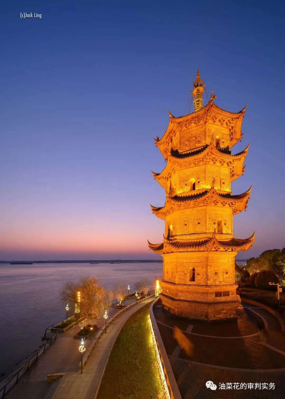 广场健身器材报价_广场健身房器材设备厂家_广场健身器材批发市场在哪里