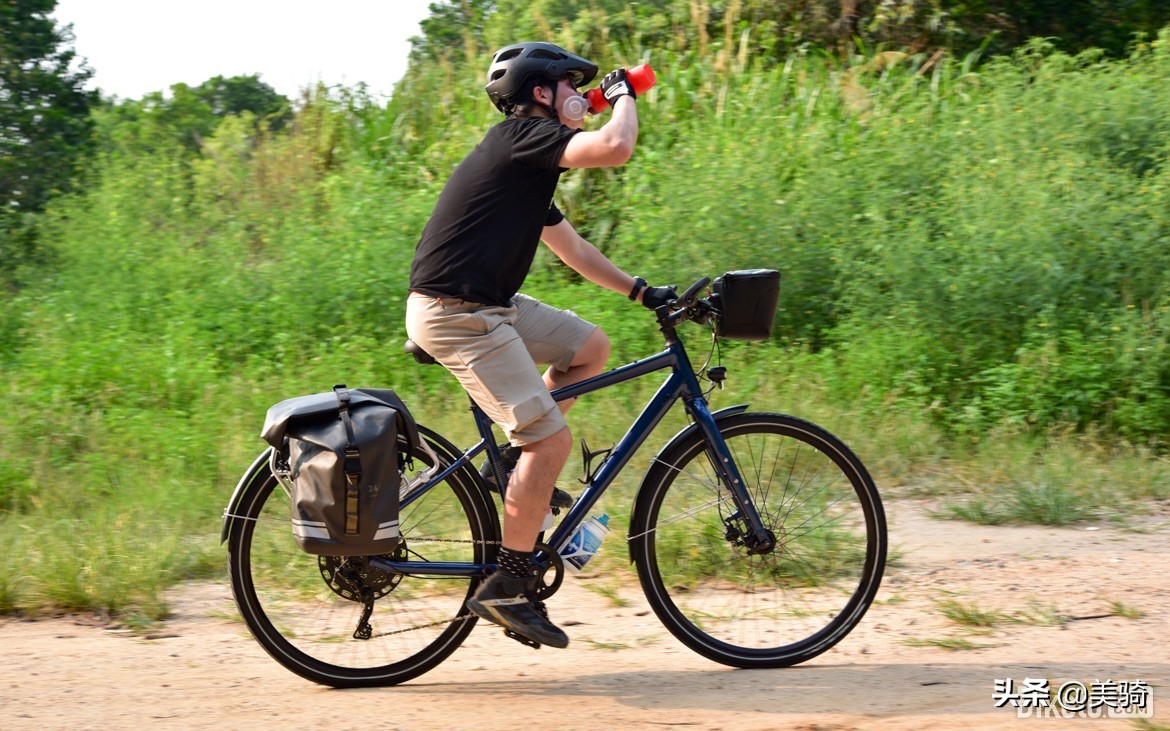 迪卡侬 Riverside 旅行车推荐_迪卡侬健身自行车_Riverside Touring 520 长途旅行自行车