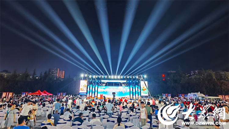 pg赏金女王单机版试玩平台 第十三届全民健身运动会“济宁银行杯”大众广场舞大赛总决赛落幕