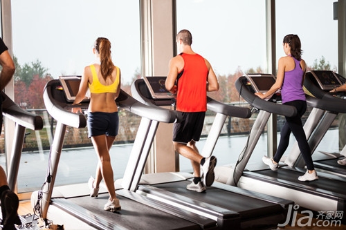 乔山跑步机评测_跑步机品牌排名_家用跑步机质量排名