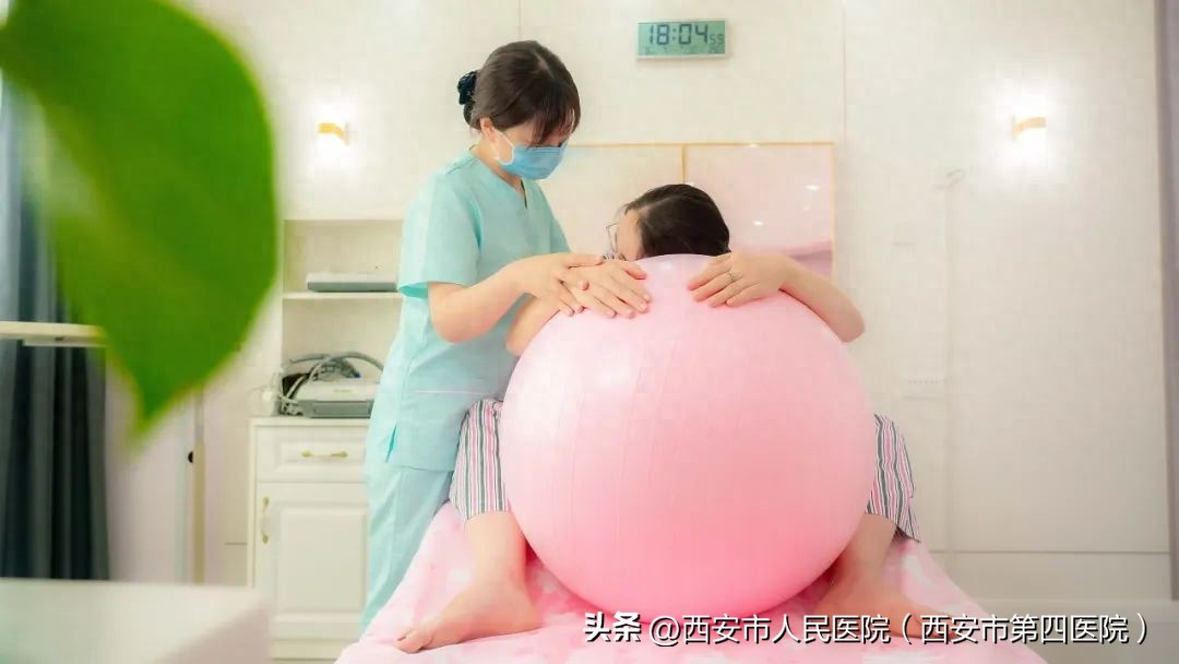 pg赏金女王单机版试玩平台 产后大出血化险为夷，她说“能遇到你们，真的太幸运了……”