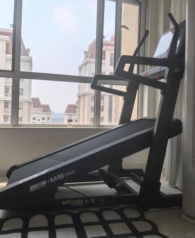 电动跑步机什么牌子好_家用跑步机品牌排行榜2025_易跑M5 Ultra评测