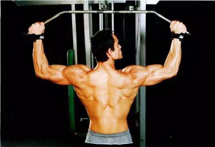 健身手套是否必要_健身手套利弊分析_健身手套有味道