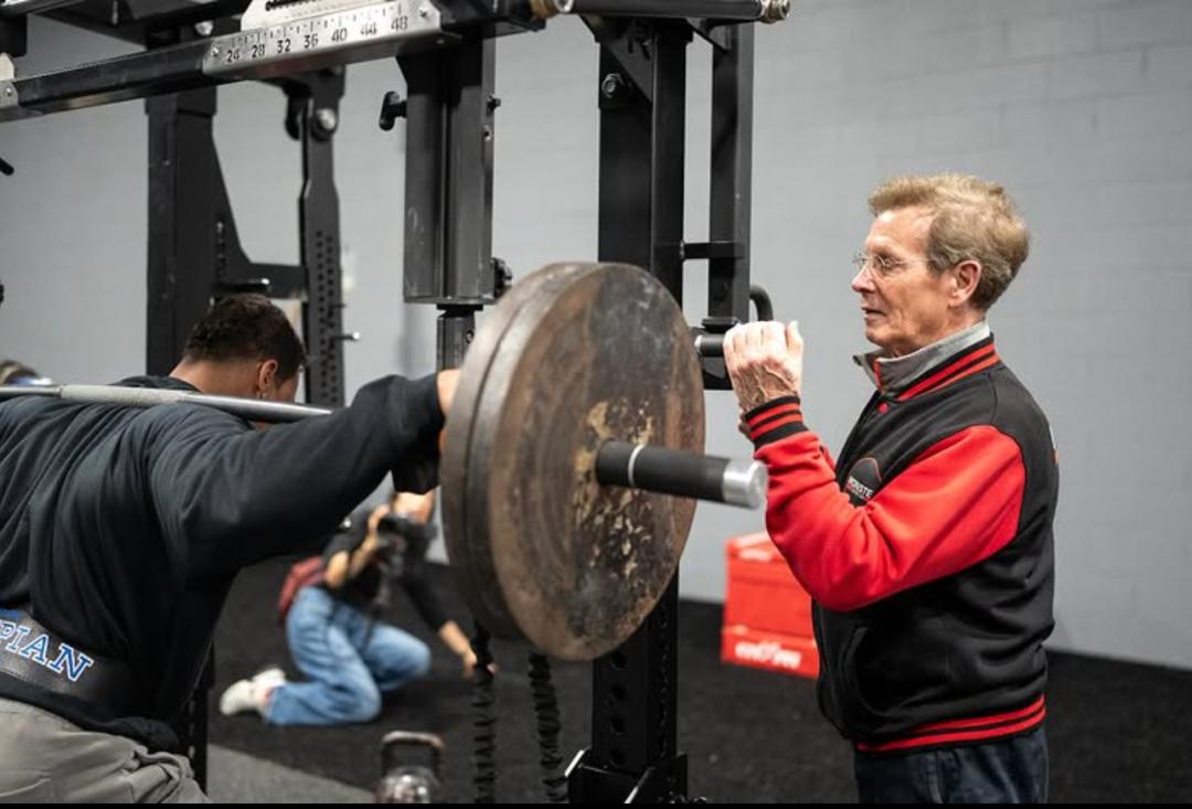 力量训练者健身需求_健身综合训练器_铁馆商业模式