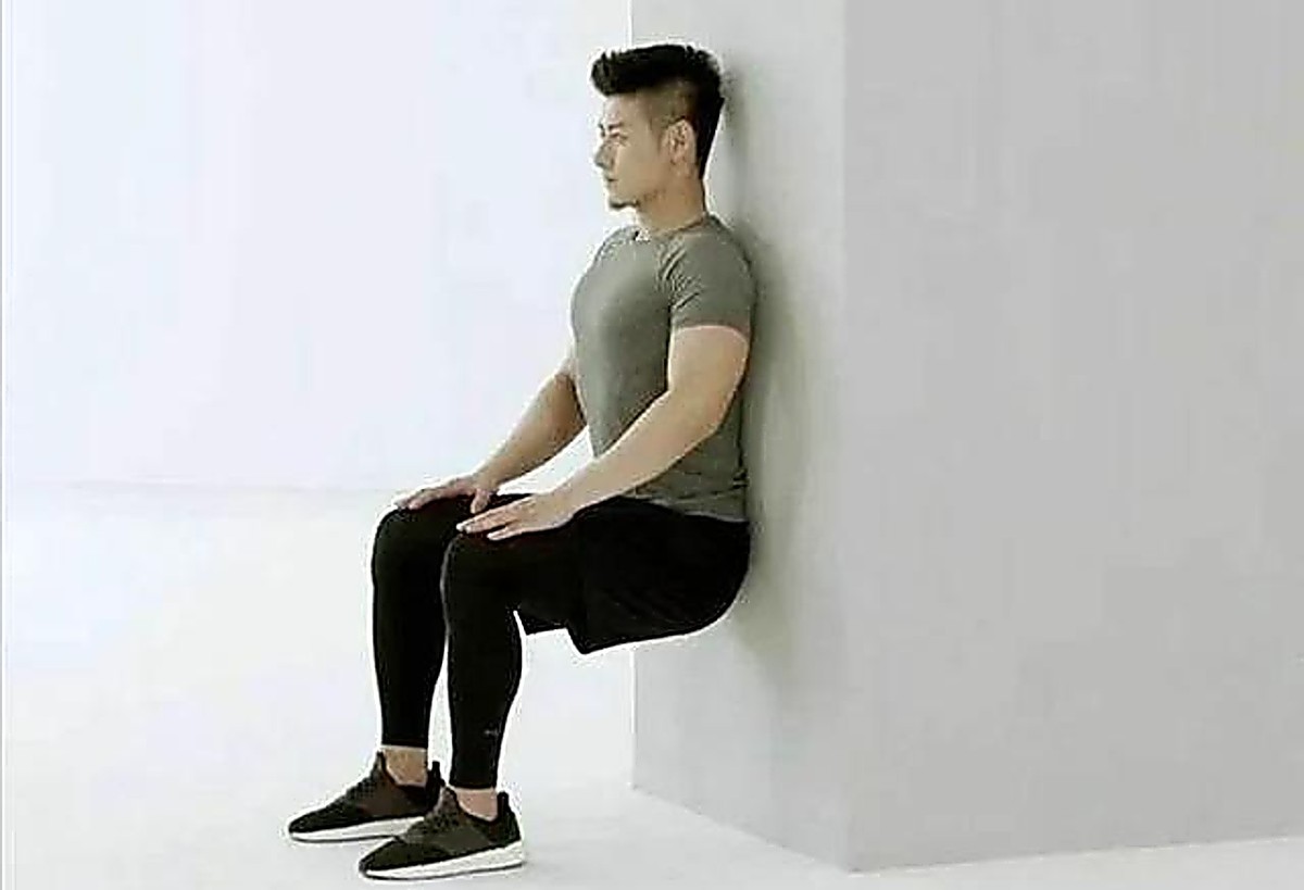 适合膝盖不好的人练腿动作_肌肉训练的方法有哪些_膝盖不好练腿动作