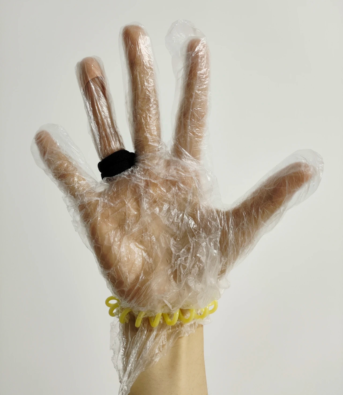 健身用缠手带还是手套_一次性手套妙用_家居生活小窍门