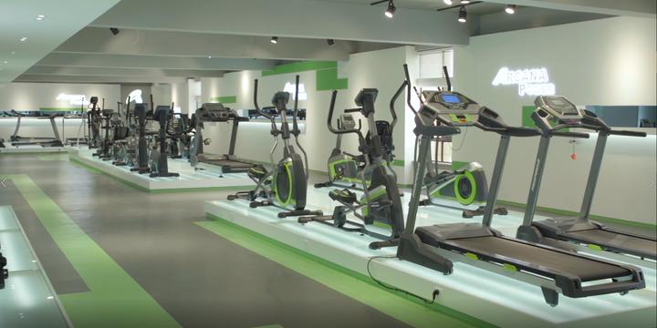 智能跑步机_什么牌子的跑步机好_概念健身器材