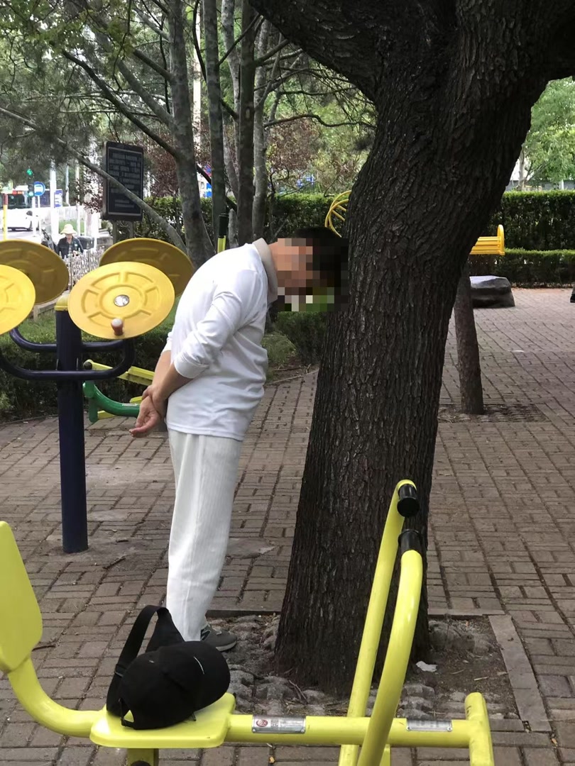 健身器材设置与需求之间的矛盾_户外健身器材种类同质化程度高_仰卧起坐健身器怎么用