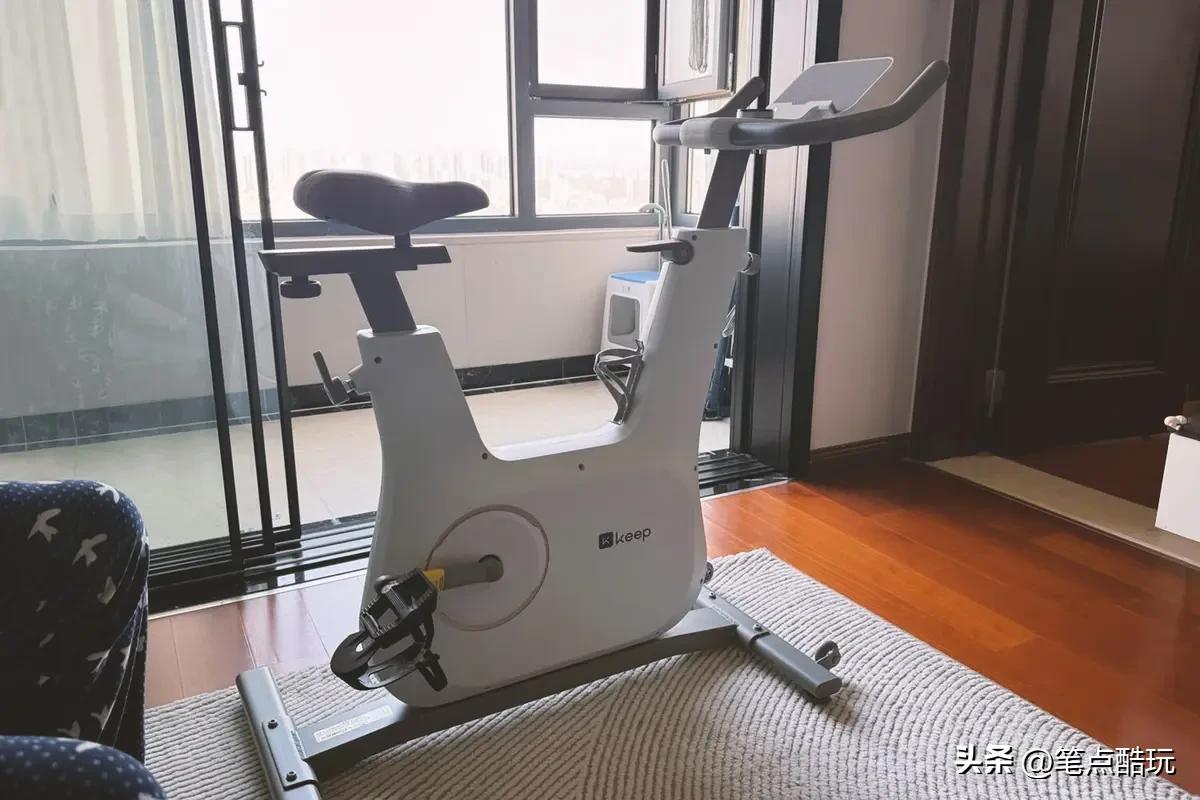 动感单车选购要点_居家健身器材选购指南_跑步机什么牌子好 百度知道