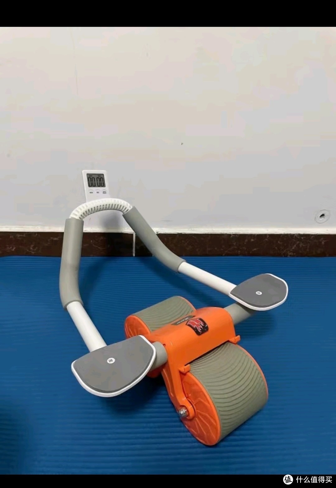 特步(XTEP)四轮健腹轮自动回弹家用肘撑平板锻练卷腹肌轮带辅助男女健身器材