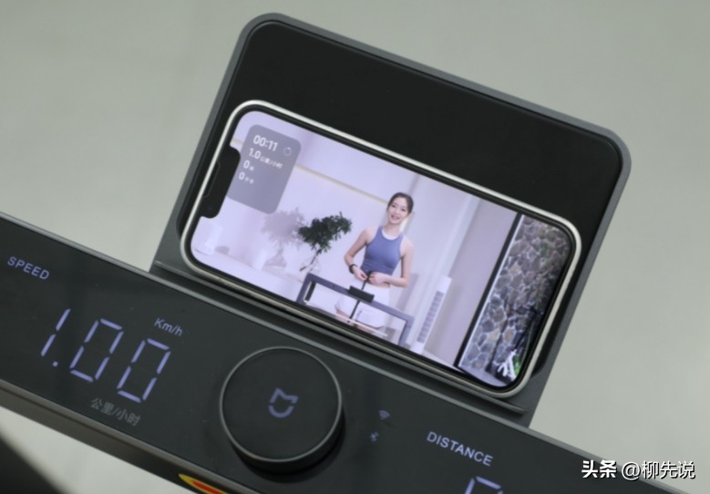 智能跑步机发展趋势_综合训练器十大品牌_家用跑步机市场分析