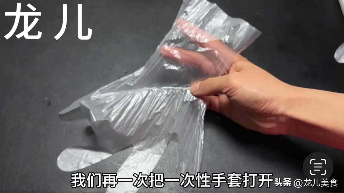 健身手套松一点_戴手套的正确方法_一次性手套正确戴法