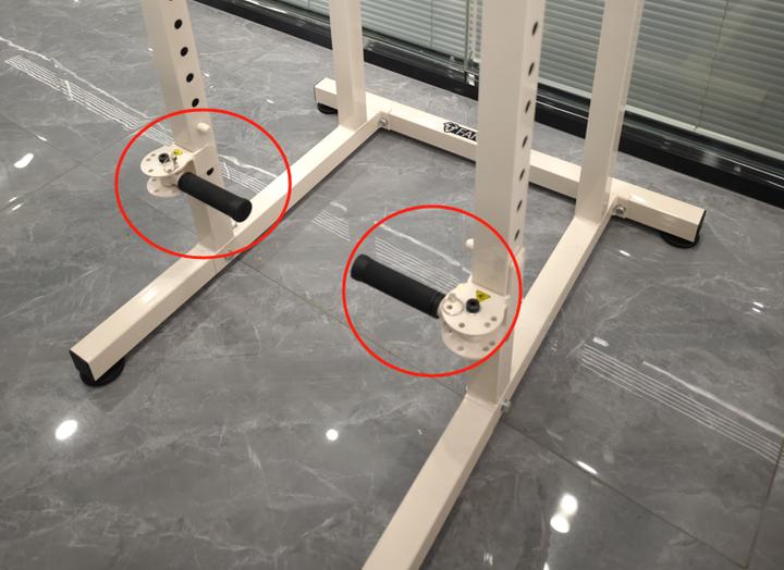 引体向上训练方法_落地式引体向上架选购要点_综合力量训练器品牌