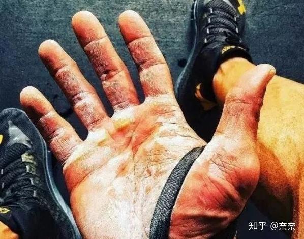 手套健身训练图片_健身手套_健身训练手套