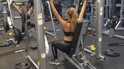 史密斯综合训练器_史密斯机优缺点分析_史密斯机训练动作