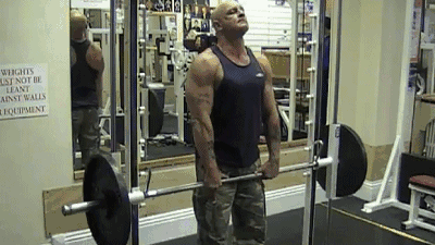 史密斯机训练动作_史密斯综合训练器_史密斯机优缺点分析