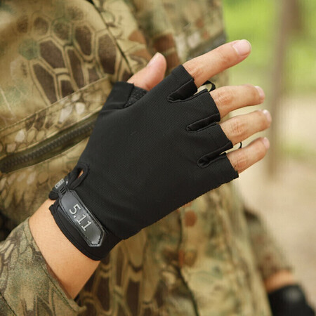 骑兵连Cavalry自行车手套山地车夏季半指短指手套男女透怎么样?使用评价好吗?