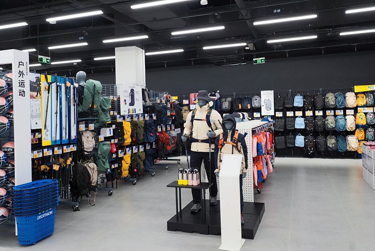 美团闪购迪卡侬合作_迪卡侬健身手套_户外运动装备即时配送