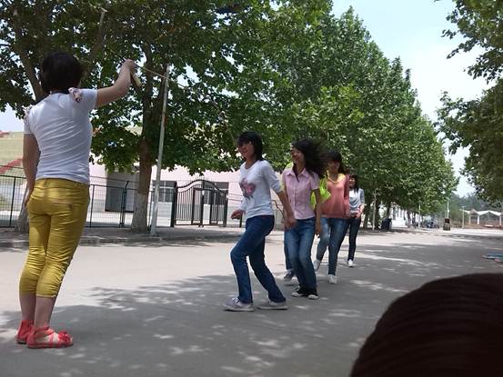 趣味运动会活动总结_宿舍趣味运动会活动_技能运动会活动总结