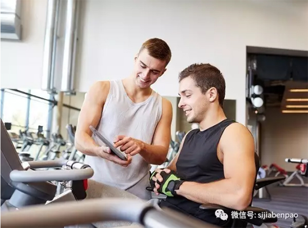 跑步机的速度多少合适_跑步机训练技巧_跑步机提高燃脂效率