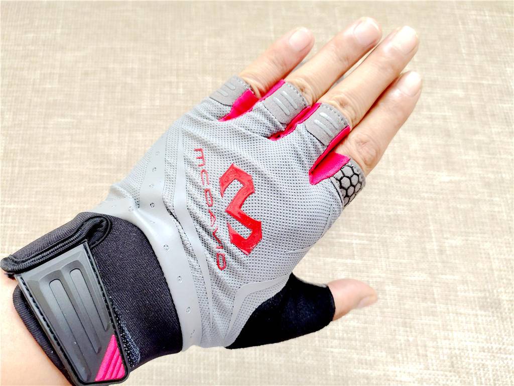 健身手套需要护腕吗_骑行运动手套_迈克达威半指手套