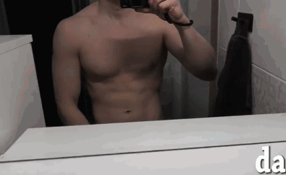 卷腹练腹肌的正确方法_卷腹练腹肌效果_腹肌轮做不下去