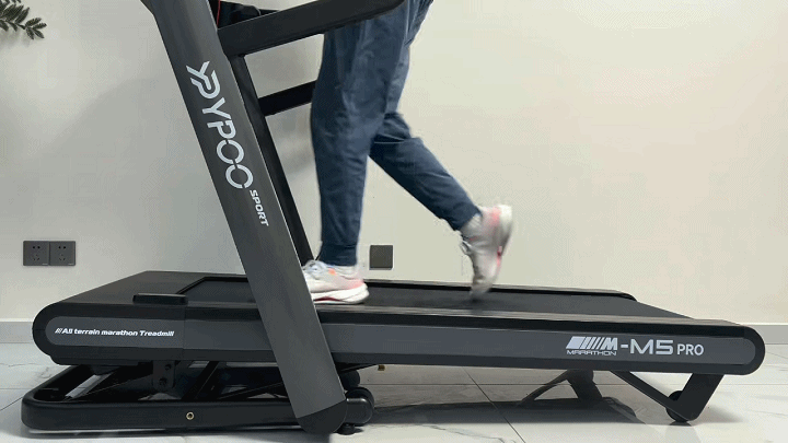 易跑M5 Pro评测_什么牌子跑步机好_大坡度跑步机选购指南