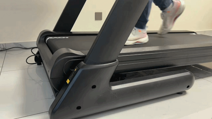 大坡度跑步机选购指南_易跑M5 Pro评测_什么牌子跑步机好