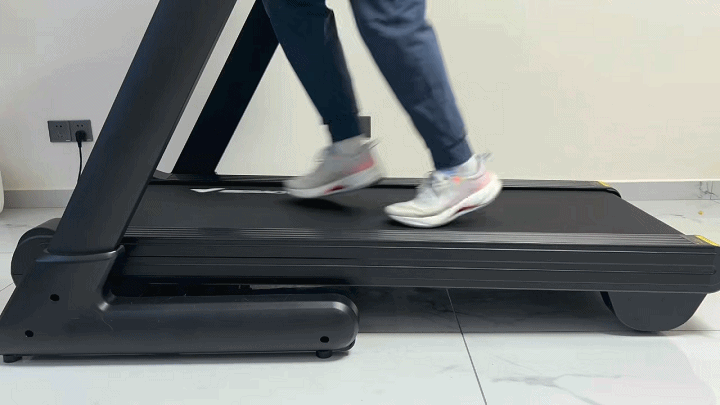 大坡度跑步机选购指南_易跑M5 Pro评测_什么牌子跑步机好