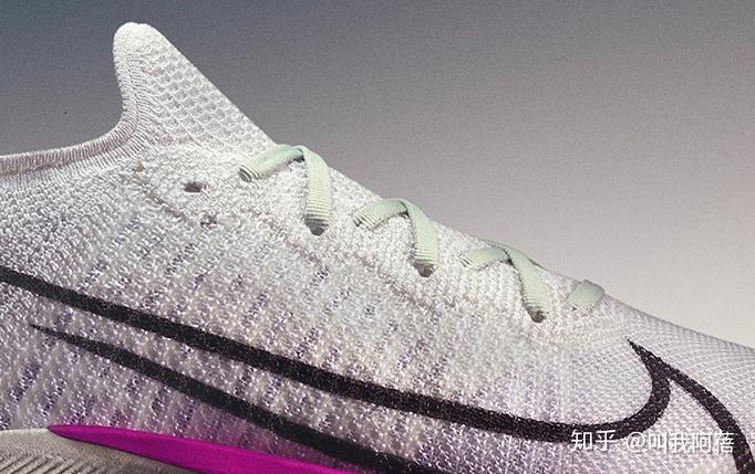 Nike跑鞋技术分析_耐克健身手套_Nike跑鞋推荐